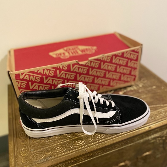 black vans size 10